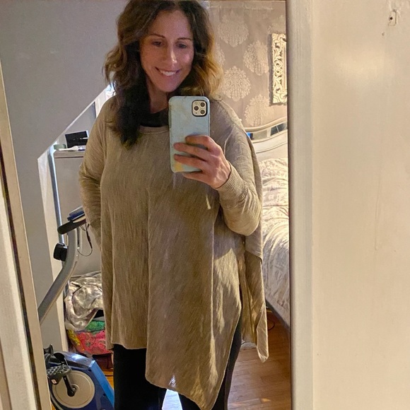 Perfect Fall Tunic/Poncho - Picture 4 of 7